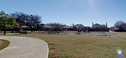 1032 Sugarberry Ln